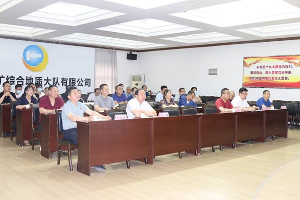 5043fdd65a95ad953ade106270ae70bf.jpg image006.jpg