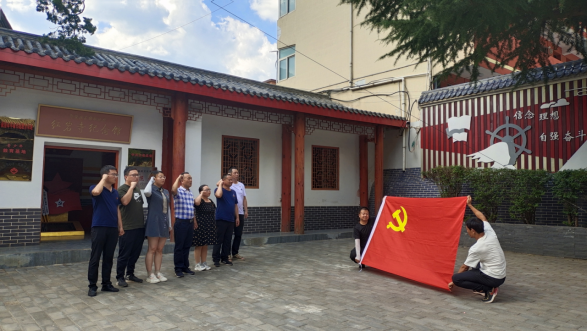 448d7af45775684acc0fd8968b19d7e8.png 綜合地質(zhì)大隊(duì)新聞稿件審批表2022--238254.png