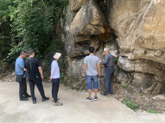 b194eddee50abf2f63ae906c2a569c60.png 綜合地質(zhì)大隊(duì)新聞稿件審批表2022--266543.png