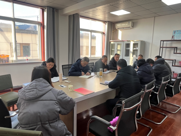 8efd3495baaeb56086115f14b96571c5.png 綜合地質(zhì)大隊(duì)新聞稿件審批表2024--6201.png